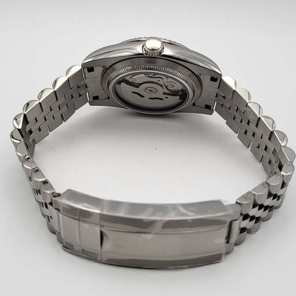 New Seiko Mod 39mm Automatic Watch - Picture 6 of 7